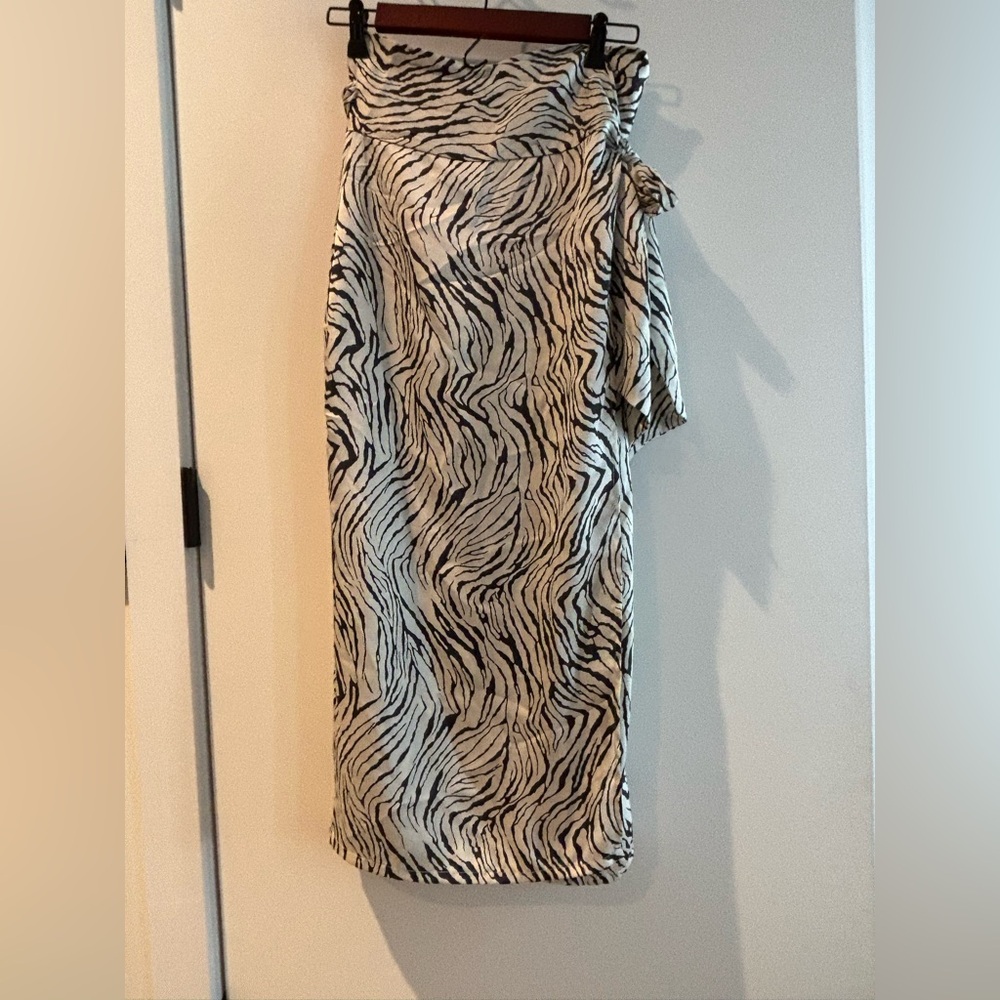 Vici Zebra Print Midi Skirt